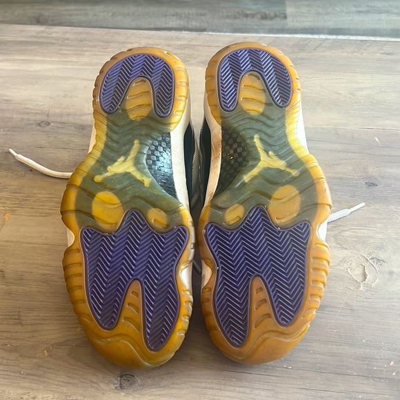 10.5 Air Jordan Retro Low Concord - Picture 5 of 5